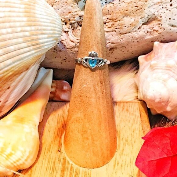 Blue Topaz CZ Claddagh Sterling Silver Toe Ring - Picture 2 of 4